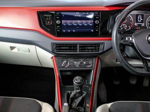 Volkswagen Polo hatch 1.0TSI Comfortline - Image 13