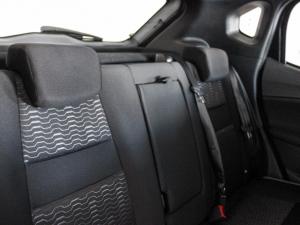 Nissan Magnite 1.0 Visia auto - Image 14