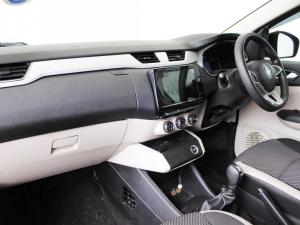 Renault Triber 1.0 Intens auto - Image 16
