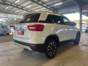 Toyota Urban Cruiser 1.5 XR - Image 2