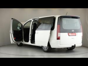 Hyundai Staria 2.2D Executive 9-seater - Image 10