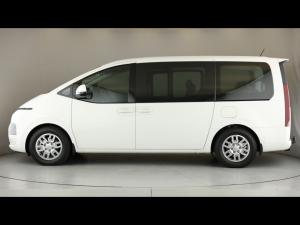 Hyundai Staria 2.2D Executive 9-seater - Image 17