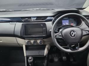 Renault Triber 1.0 Zen manual - Image 6