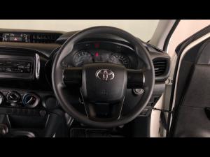 Toyota Hilux 2.0 single cab S (aircon) - Image 26