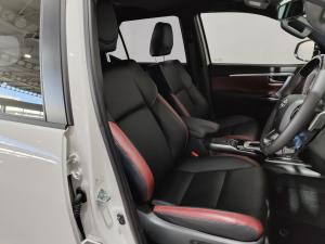 Toyota Fortuner 2.8GD-6 4x4 VX - Image 23