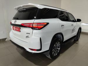 Toyota Fortuner 2.8GD-6 4x4 VX - Image 3