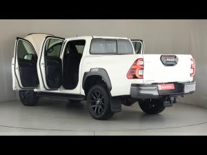 Toyota Hilux 2.8GD-6 double cab Legend auto - Image 10