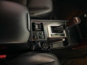 Toyota Land Cruiser Prado 3.0DT VX - Image 12