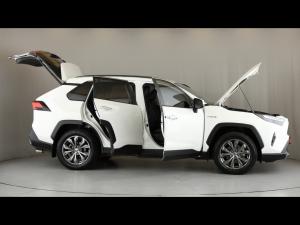 Toyota RAV4 2.5 Hybrid VX E-Four - Image 15