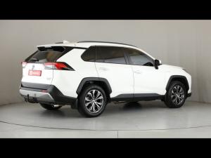Toyota RAV4 2.5 Hybrid VX E-Four - Image 2