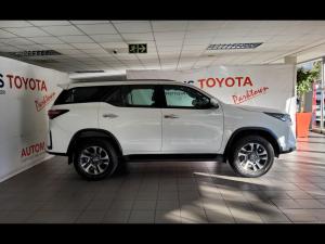 Toyota Fortuner 2.8GD-6 48V - Image 3