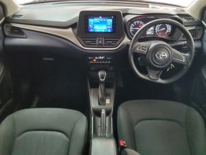 Toyota Starlet 1.5 XS auto - Image 6