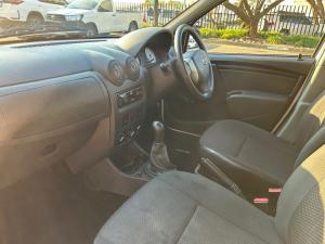 Nissan NP200 1.6i safety pack (aircon) - Image 7