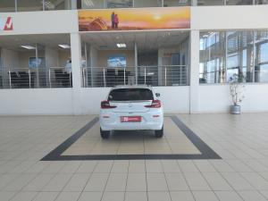 Toyota Starlet 1.5 XR auto - Image 5