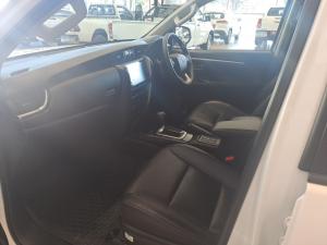 Toyota Fortuner 2.4GD-6 Raised Body automatic - Image 7