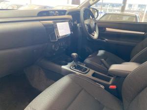 Toyota Hilux 2.4 GD-6 RB Raider automaticE/CAB - Image 6
