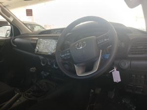 Toyota Hilux 2.4 GD-6 RB RaiderS/C - Image 17