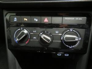 Volkswagen T-CROSS 1.0 TSI Comfortline DSG - Image 17