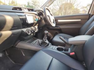 Toyota Hilux 2.4 GD-6 RB SRS/C - Image 7