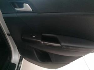 Kia Sportage 2.0 Crdi EX+ automatic - Image 16