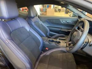 Ford Mustang Dark Horse fastback - Image 11