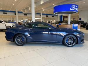 Ford Mustang Dark Horse fastback - Image 2