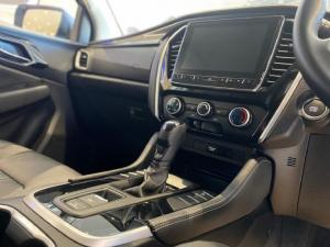 Isuzu mu-X 3.0TD LS - Image 10