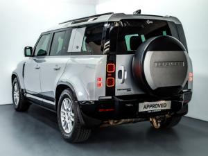 Land Rover Defender 110 D300 X-Dynamic SE - Image 7