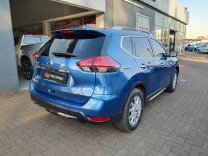 Nissan X-Trail 2.5 4x4 Acenta Tech - Image 3