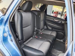 Nissan X-Trail 2.5 4x4 Acenta Tech - Image 9