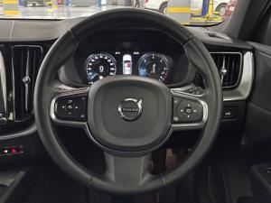 Volvo XC60 D4 AWD Momentum - Image 12