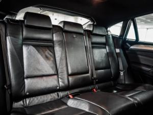 BMW X6 M50d - Image 19