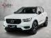 Volvo XC40 T5 AWD R-Design - Thumbnail 1