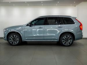 Volvo XC90 T8 Recharge AWD Ultra Dark - Image 2