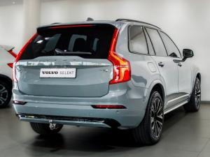 Volvo XC90 T8 Recharge AWD Ultra Dark - Image 4