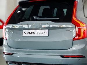 Volvo XC90 T8 Recharge AWD Ultra Dark - Image 9