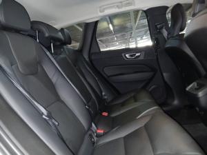 Volvo XC60 D4 AWD Inscription - Image 9