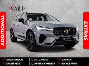 Volvo XC60 B5 AWD Ultimate Dark - Image 1