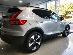 Volvo XC40 B4 Plus Dark - Image 5