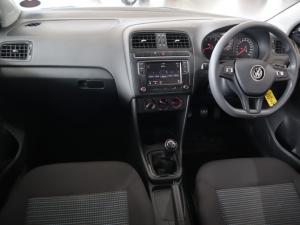 Volkswagen Polo Vivo hatch 1.4 Comfortline - Image 12