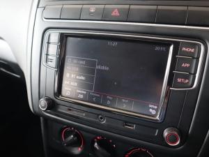 Volkswagen Polo Vivo hatch 1.4 Comfortline - Image 14