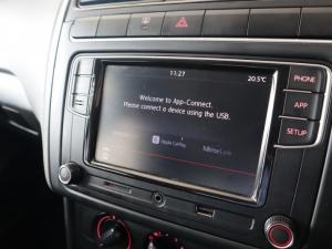 Volkswagen Polo Vivo hatch 1.4 Comfortline - Image 16