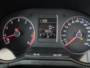 Volkswagen Polo Vivo hatch 1.4 Comfortline - Image 21