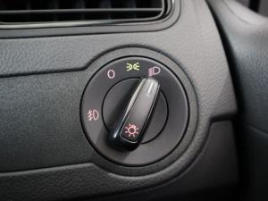 Volkswagen Polo Vivo hatch 1.4 Comfortline - Image 23