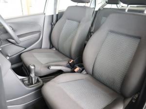 Volkswagen Polo Vivo hatch 1.4 Comfortline - Image 27