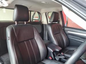 Toyota Hilux 2.4GD-6 Xtra cab Raider auto - Image 22