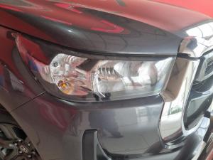 Toyota Hilux 2.4GD-6 Xtra cab Raider auto - Image 2