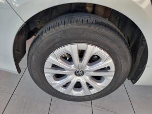 Toyota Prius Hybrid - Image 12