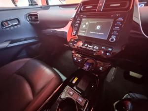 Toyota Prius Hybrid - Image 20