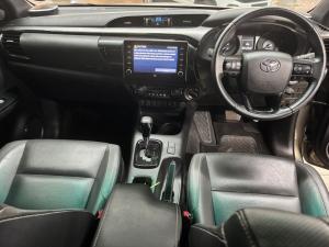 Toyota Hilux 2.8GD-6 double cab 4x4 Legend auto - Image 4